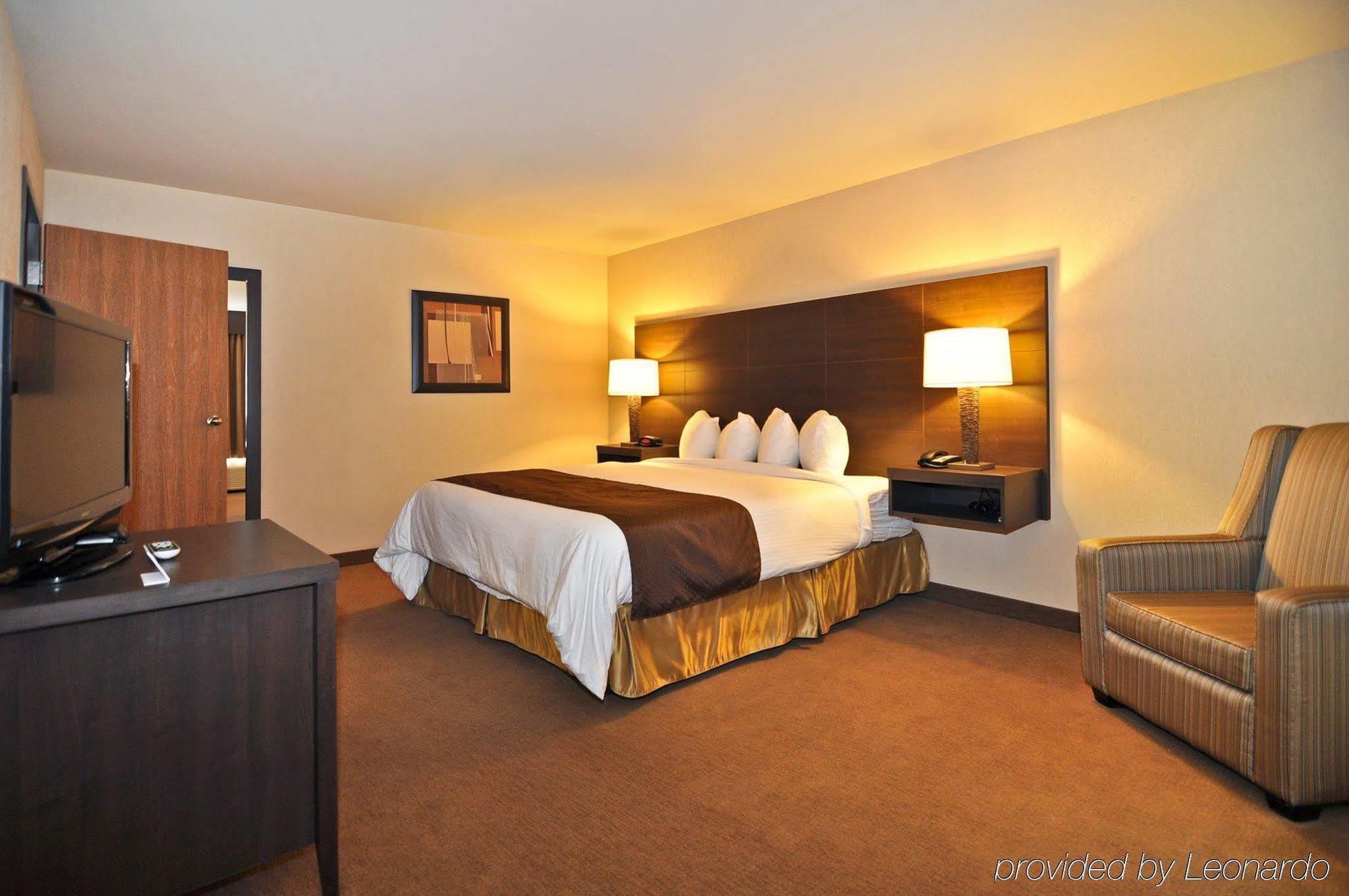Best Western Plus Saint John Hotel & Suites Habitación foto